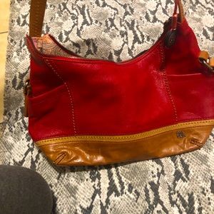 The sak medium size leather purse
